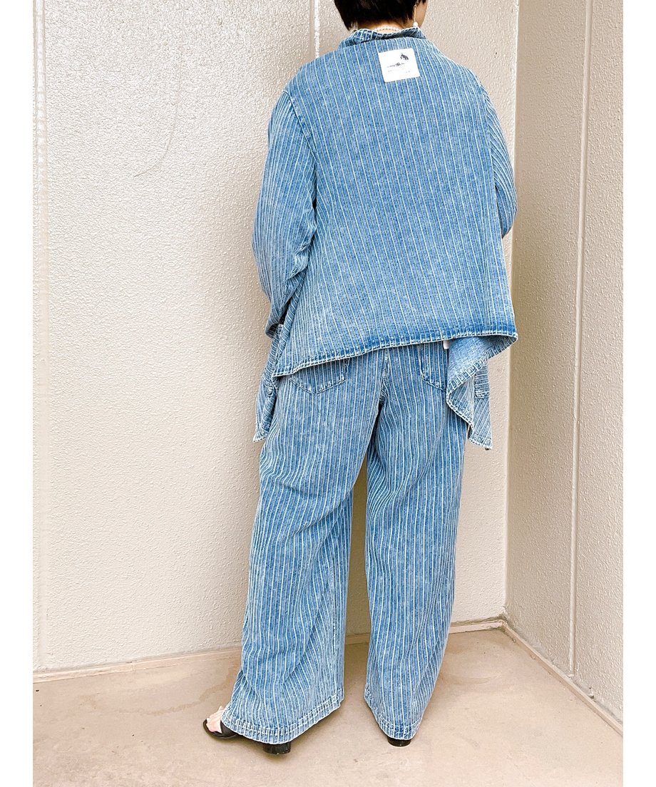 696f7c1ff0a6af673411b104