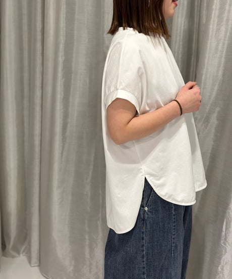 ayane｜フレンチスリーブバックロゴフレンチスリーブバックロゴTシャツ