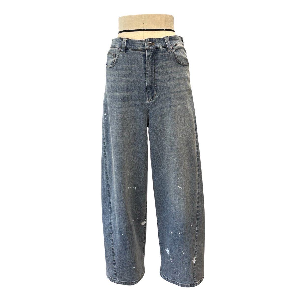 ayaneペイント加工バレルレッグデニムパンツ【新品】 ayane】ペイント加工バレルレッグデニムパンツ 826543 | TO