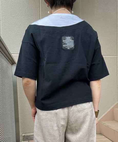 JUDDY CORN ｜モダンネックオンTシャツ