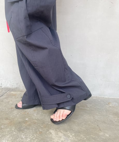 テープベルト付カーゴパンツ