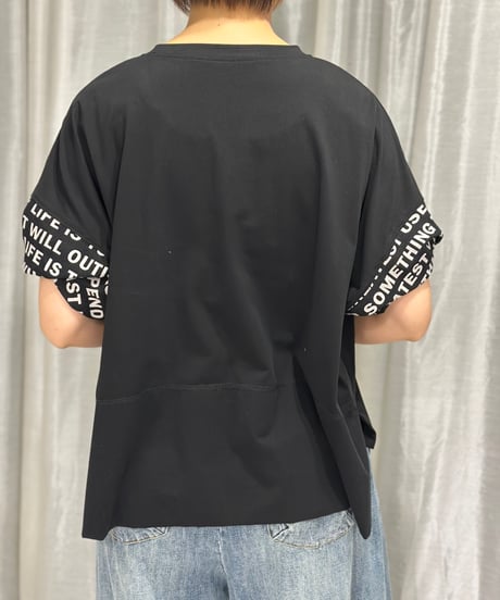 ayane｜ツイストスリーブTシャツ