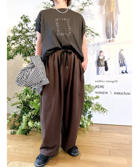 【Dignite Collier】　カーブパンツ　80269050