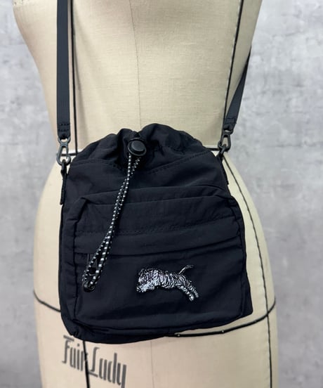TRANOI.｜トラmini bag