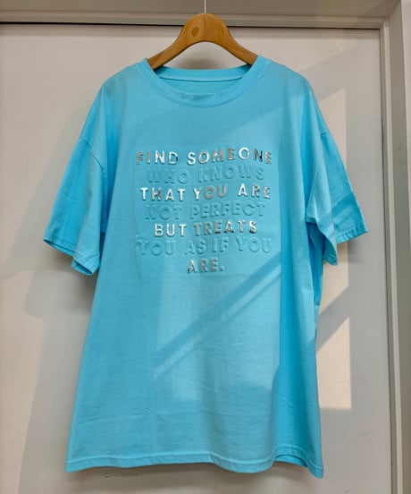 ayane┃箔ロゴTシャツ