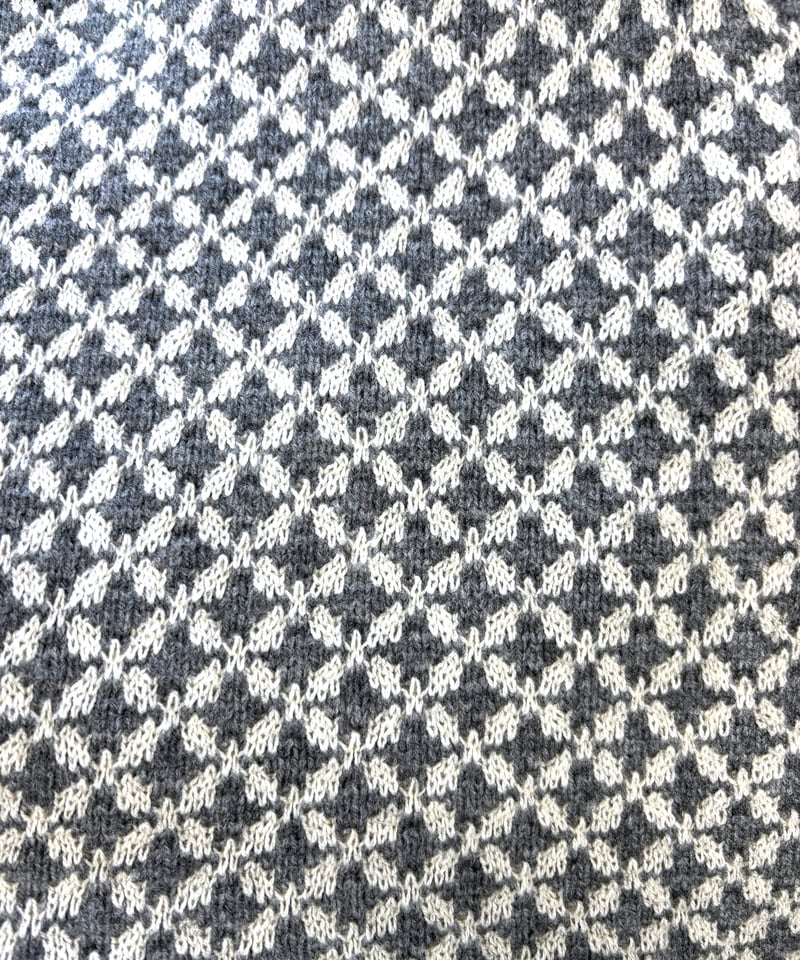 ayane 】幾何学ジャガードニットブルゾン 855752 | TO