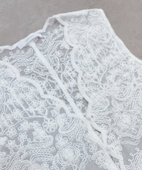 TORAZZO DONNA │ 立体コード刺繍レース ベスト