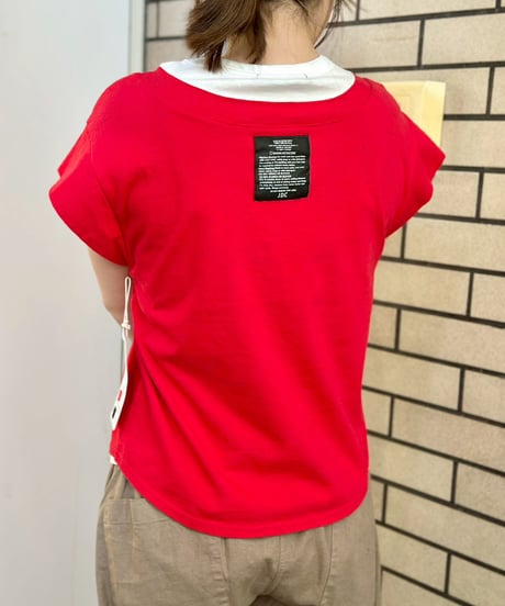 JUDDY CORN┃モダンネックオンVネックTシャツ