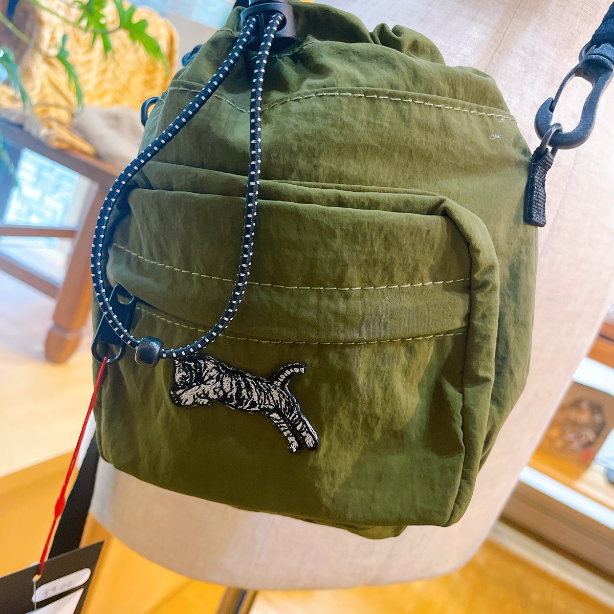 TRANOI.｜トラmini bag | TO