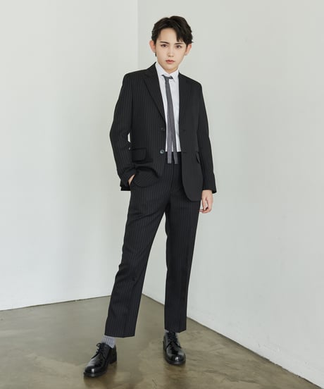 《BOYSHE Stripe Suit》シングルブレスト＆スリムスラックス【セットアップ】ストライプ ブラック
