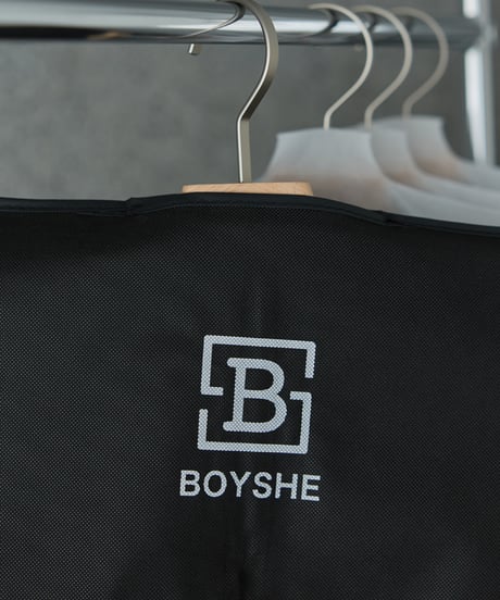 BOYSHEオリジナル 両面不織布スーツカバー