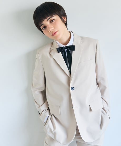 《BOYSHE Cool Summer Suit》シングルブレスト＆スリムスラックス【セットアップ】アイボリー