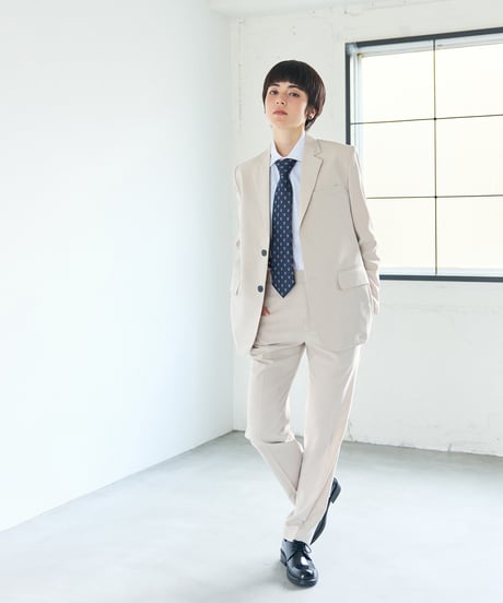 《BOYSHE Cool Summer Suit》シングルブレスト＆スリムスラックス【セットアップ】アイボリー