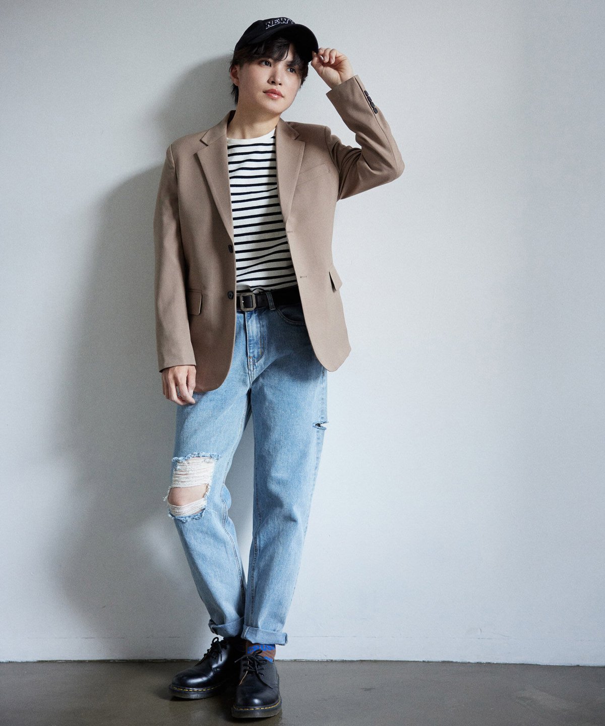 ダメージ加工 ダークグレー ストレートデニムパンツデンハムカットオフ