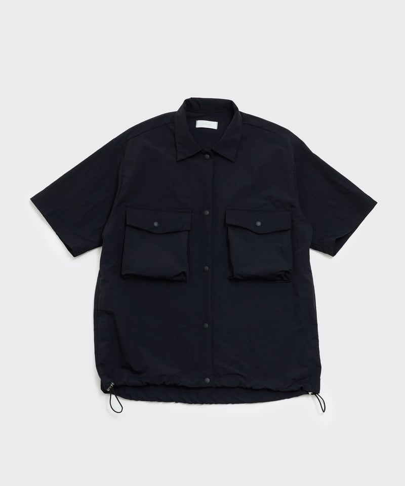 美品　デンハム　ナイロン半袖シャツ 美品 デンハム ナイロン半袖シャツ 美品 デンハム ナイロン半袖