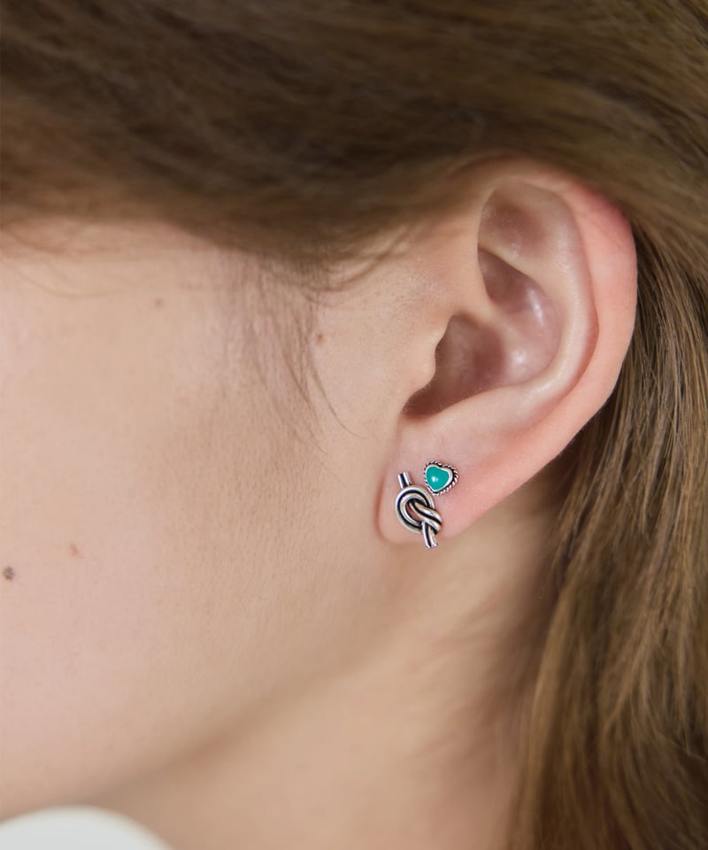 ネジネジ Silver925製 ピアス【2種】 | BOYSHE ネジネジ Silver925製 ピアス【2種】 | BOYSHE