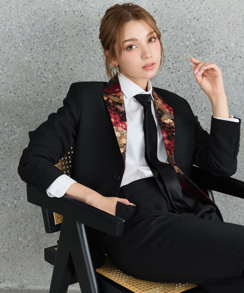【5点セット】セットアップ ダブル ネクタイシャツ ピンズ 黒 えんじ 成人式 BOYSHE Premium Suit Japanese Pattern 》シングルブレスト