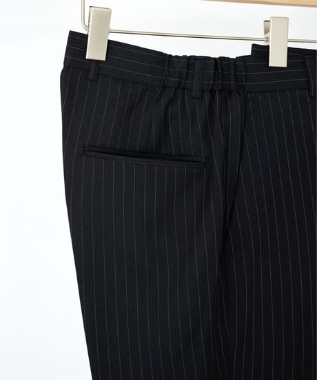 《BOYSHE Stripe Suit》シングルブレスト＆スリムスラックス【セットアップ】ストライプ ブラック