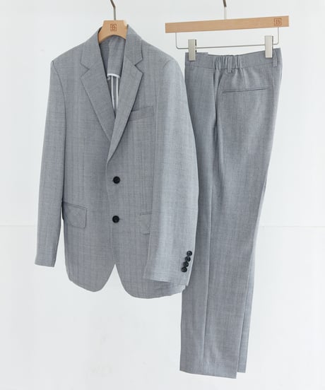 《BOYSHE Cool Summer CHECK Suit》シングルブレスト＆スリムスラックス【セットアップ】グレー