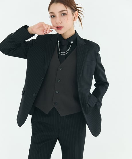 《BOYSHE Stripe Suit》シングルブレスト＆スリムスラックス【セットアップ】ストライプ ブラック