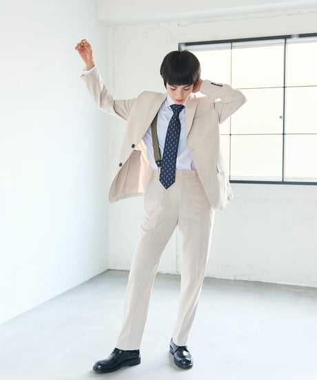 《BOYSHE Cool Summer Suit》シングルブレスト＆スリムスラックス【セットアップ】アイボリー