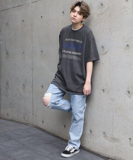 ハイウェストストレートダメージデニムパンツ 裾カットオフ【2 size】