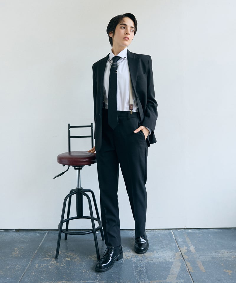 BOYSHE Basic Suit》シングルブレスト&スリムスラックス BOYSHE Basic Suit》シングルブレスト&スリムスラックス