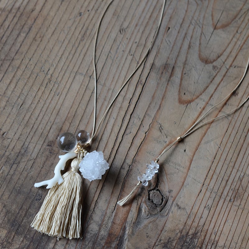 Crystal/金平糖水晶 自然染めシルク首飾り | あいのて