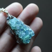 Fluorite/蛍石　自然染めシルク首飾り