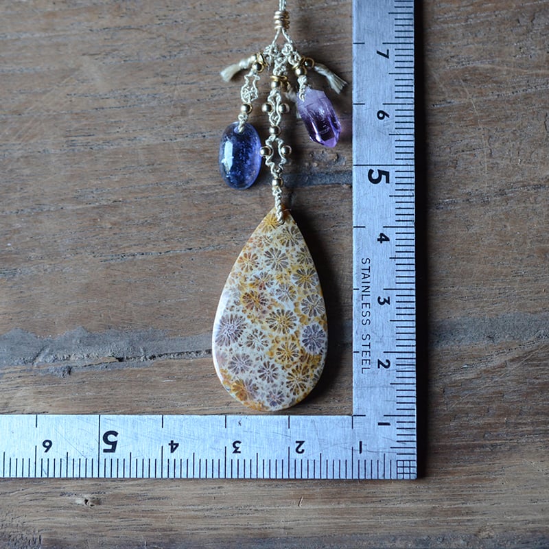 Fossil Coral/化石珊瑚 自然染めシルク首飾り | あいのて