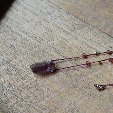 Tourmaline/電気石　『一粒の鉱物』首飾り  ２