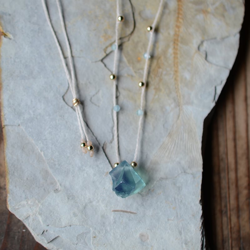 Diana Maria Mine Fluorite/蛍石/一粒の鉱物ネックレス | あいのて