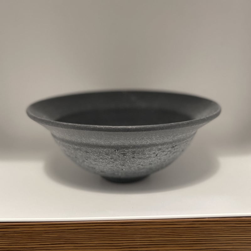 黒いリムボウル | Cobin 8 Pottery Studio