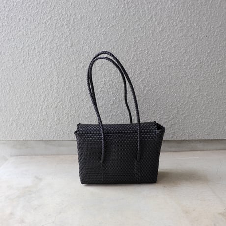 【プラスチック】 オアハカン ひねり金具付きハンドバッグ S24