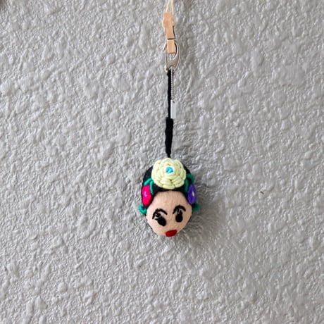 ナスカン付 フェルテッド刺繡ポンポン