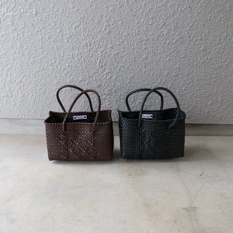 新品 Diminutivo チューブシリーズ 正方形L ナローソリッド です♩ CATEGORY Plastic | Diminutivo