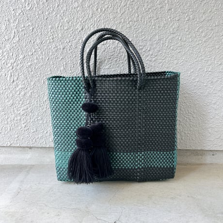Pompon Charm L