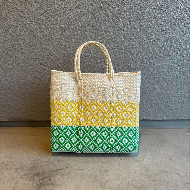 プラスチック】オアハカン グラデーションダイヤ 正方形M