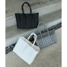 メルカドバッグ タッセル付き メルカドバッグ PVC トートバッグ レディース B5 ワイヤーバッグ