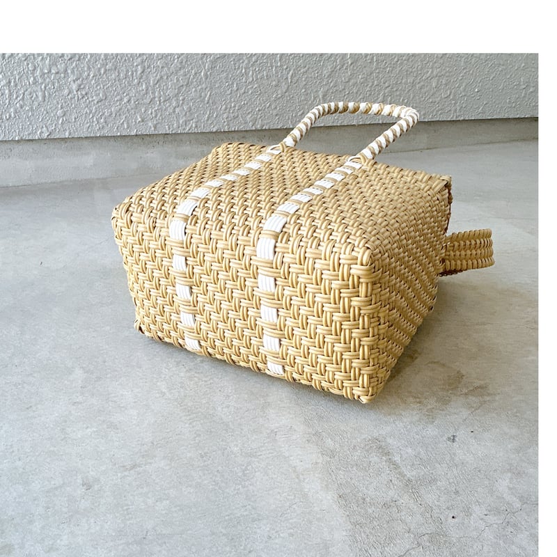 TSUKIJI フタ付きBOXマグネット ソリッド MINIショルダー TSUKIJI フタ付きBOXマグネット ソリッド MINIショルダー