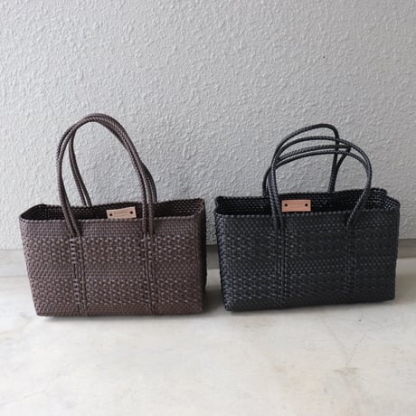 新品 Diminutivo チューブシリーズ 正方形L ナローソリッド です♩ Diminutivo
