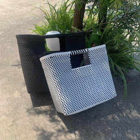 新品 Diminutivo チューブシリーズ 正方形L ナローソリッド です♩ 新品 Diminutivo チューブシリーズ 正方形L ナローソリッド です