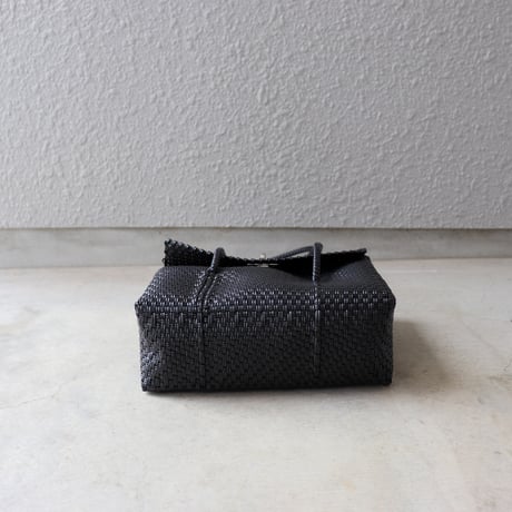 【プラスチック】 オアハカン ひねり金具付きハンドバッグ S24