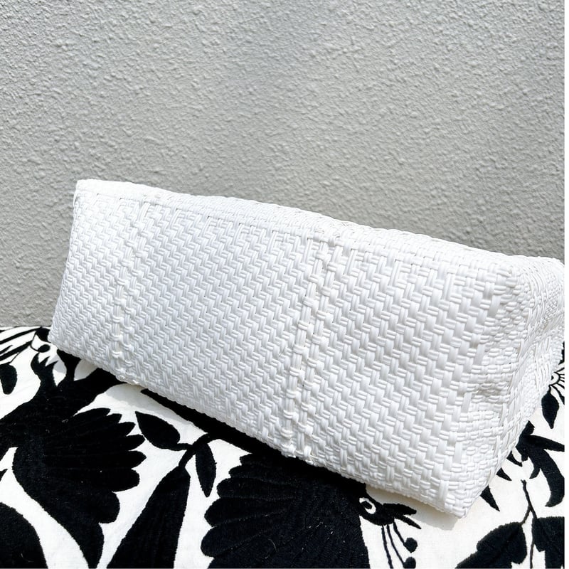 Wチェーンボーダー ソリッド 長方形M ホワイト | Diminutivo 