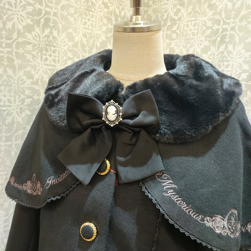 Amavel】Rosette Dollケープ付ショートコート/125231027 | KIS