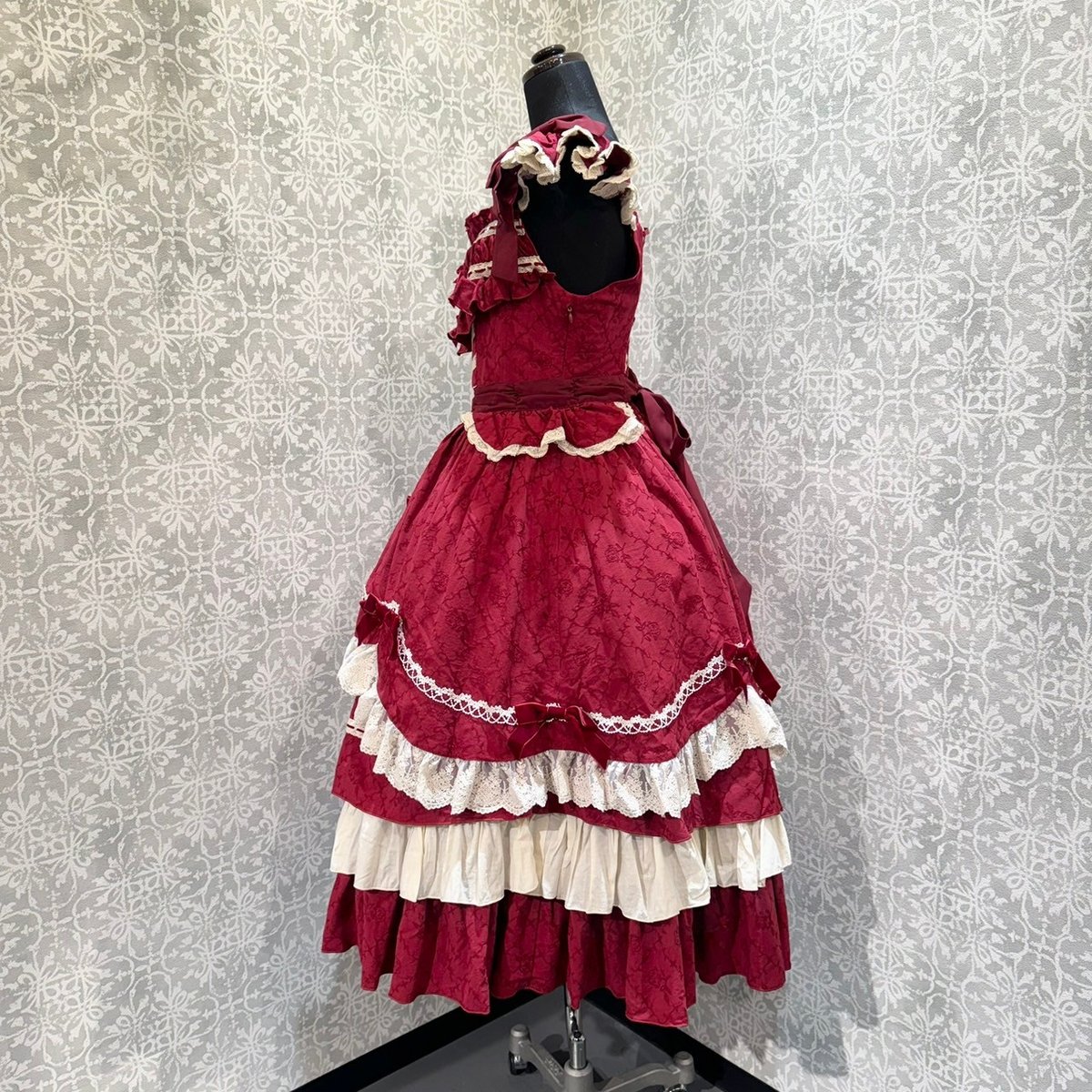 【星箱works】西洋人形魔法ブラウス・スカートセット 星箱works】西洋人形魔法ブラウス・スカートセット