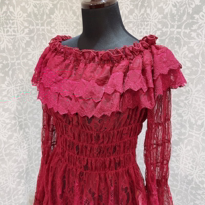 ATELIER-PIERROT】hirring princess sleeve blouse