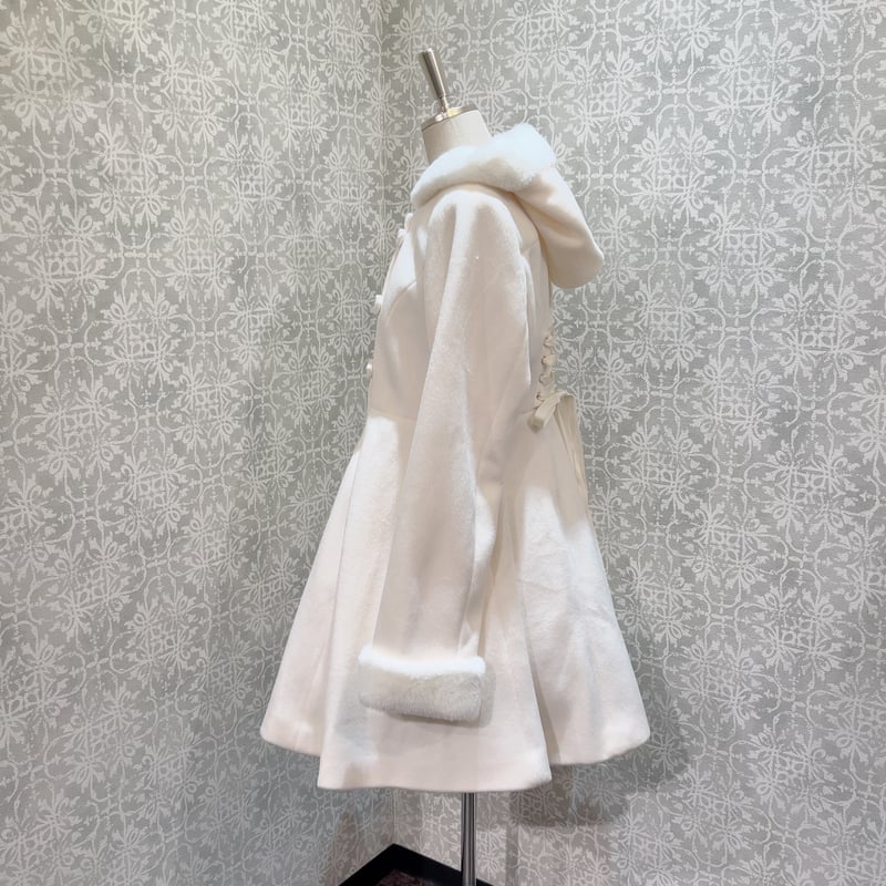 アマベル、リボンビットフーディフレアコート Amavel】リボンビットフーディフレアコート/125201049 | KIST ONLIN