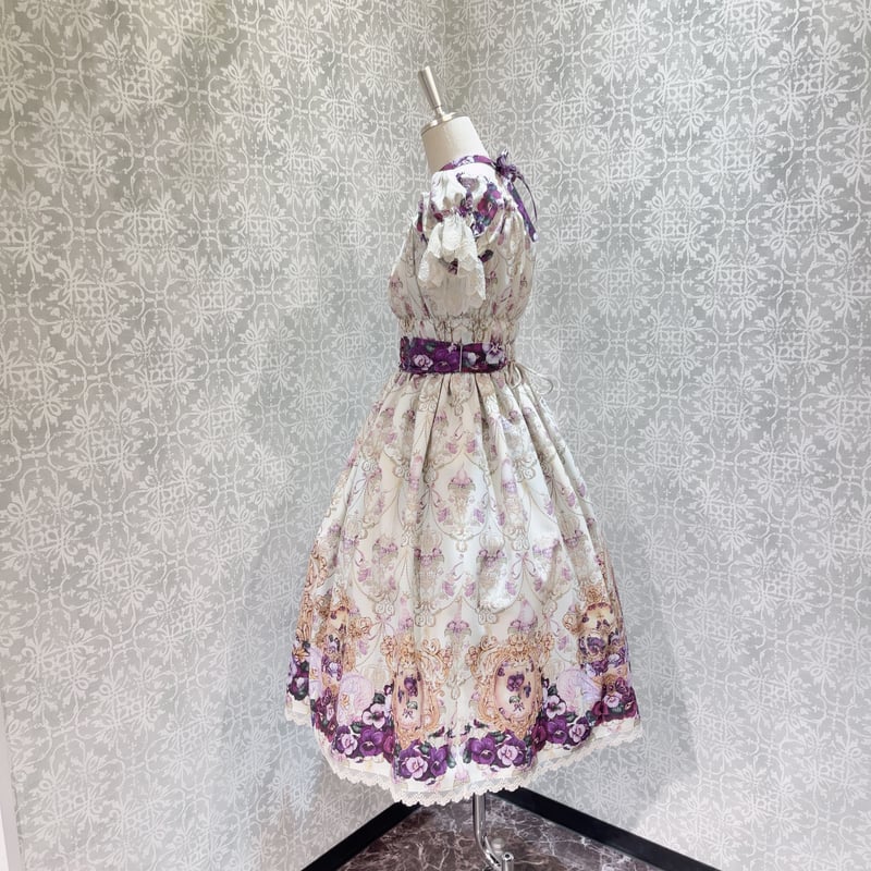 Enchantlic Enchantilly】すみれ姫の王冠 ワンピース（生成り