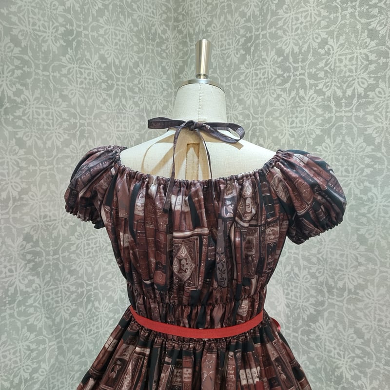 Enchantlic Enchantilly】Queen Cat 〜秘密の書斎〜 ワンピース